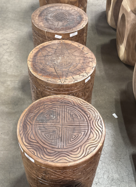 Nomadic Wild Wood Geometric Carved Side Table – Natural