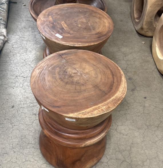 Nomadic Wild Wood Round Side Table – Natural