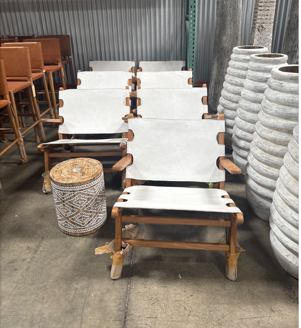 Bali Contemporary Leather & Wood Safari Sling Lounge Chair  – White