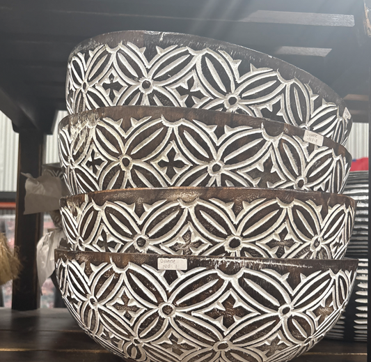 Bali Earthform Wood Carved Floral Mandala Bowl – White Wash