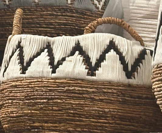 Bali Earthform Zigzag Basket with Handle – Natural-White