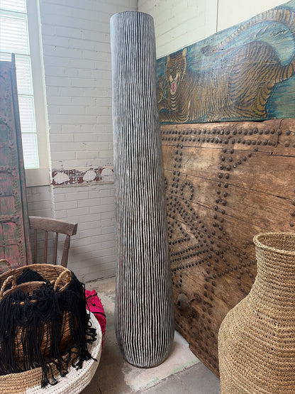 Bali Earthform Wood Carved Totem Vessel – White Linework