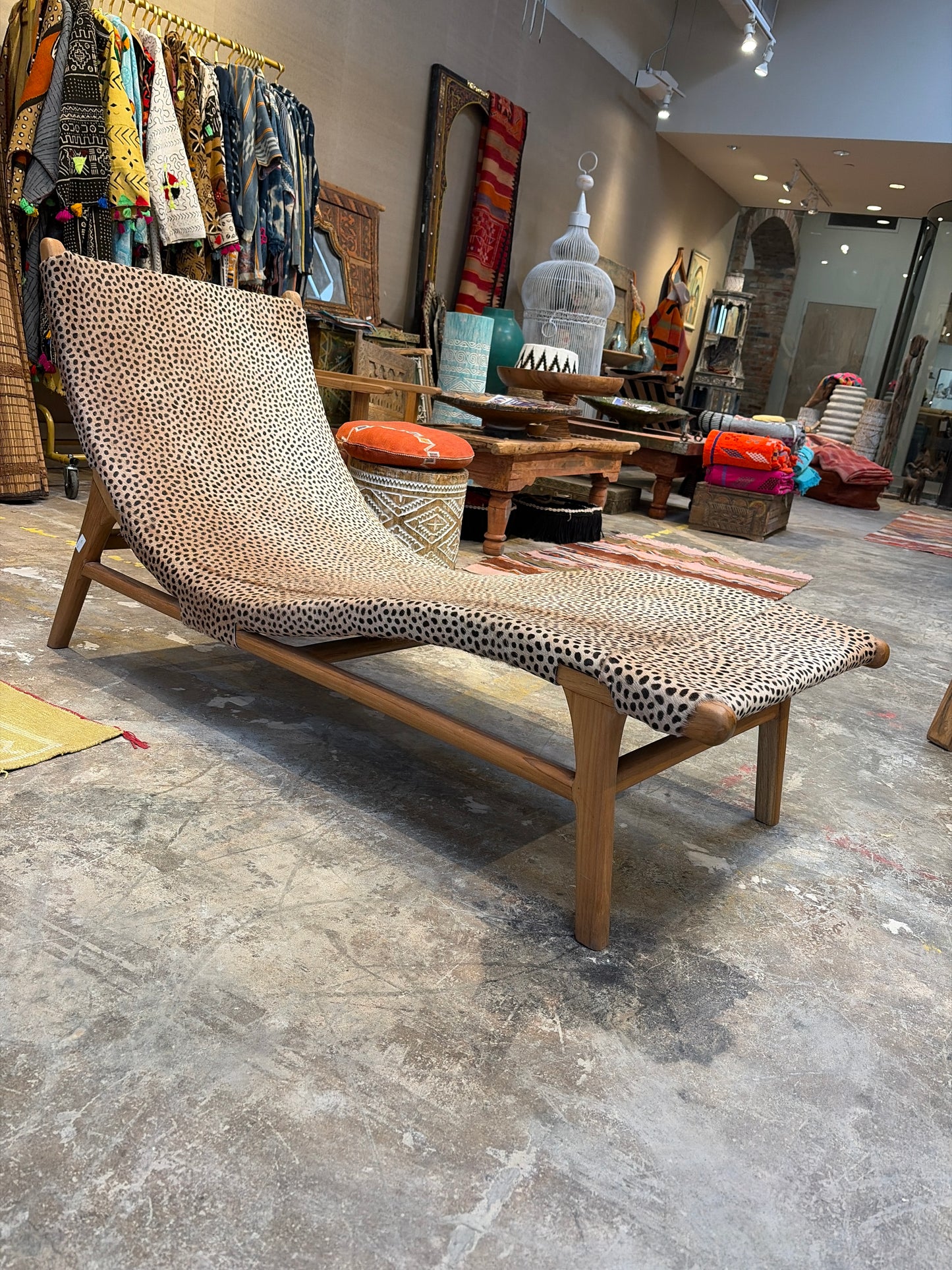 Nomadic Wild Cowhide & Wood Safari Chaise Lounge – Leopard Print