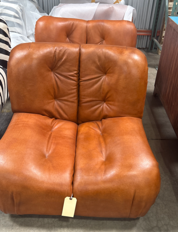 Nomadic Wild Leather Modular Hugging Chair – Cognac