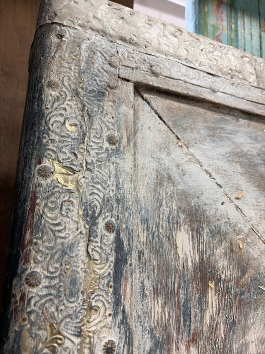 Morocco Medina Antique Distressed Whitewashed Wood Moorish Arch Door Frame with Embossed Floral Metal Trim