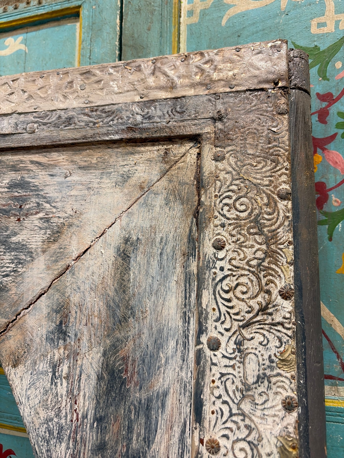 Morocco Medina Antique Distressed Whitewashed Wood Moorish Arch Door Frame with Embossed Floral Metal Trim